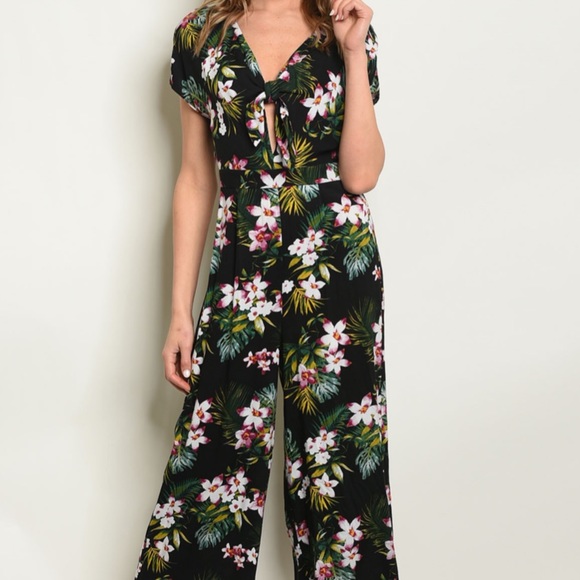 BLACK FLORAL JUMPSUIT - Picture 2 of 3